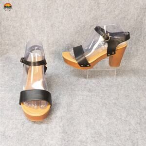 Soda Platform Block Heels Black Leather Ankle Strap Wooden Studded Women's Sz 7